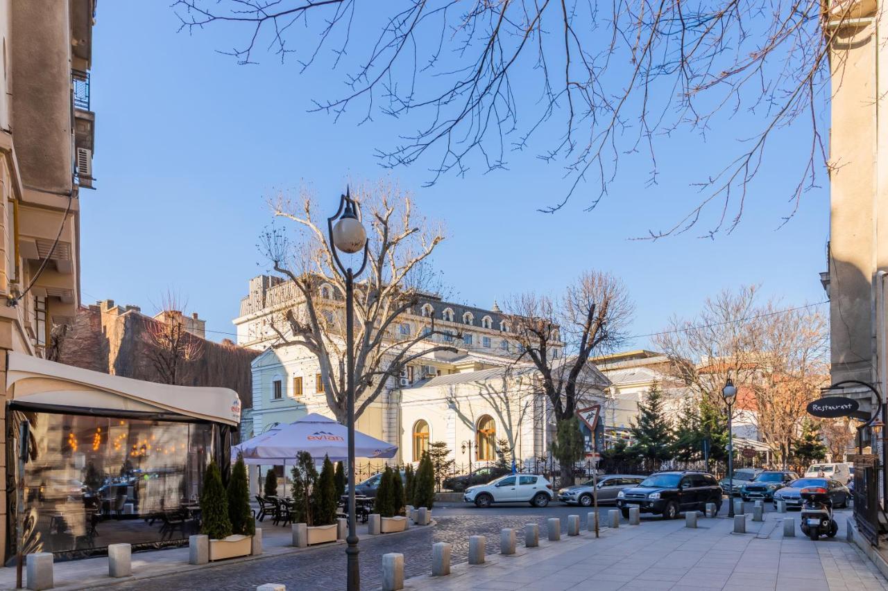 New Studio Carturesti - City Center Bucureşti Ngoại thất bức ảnh