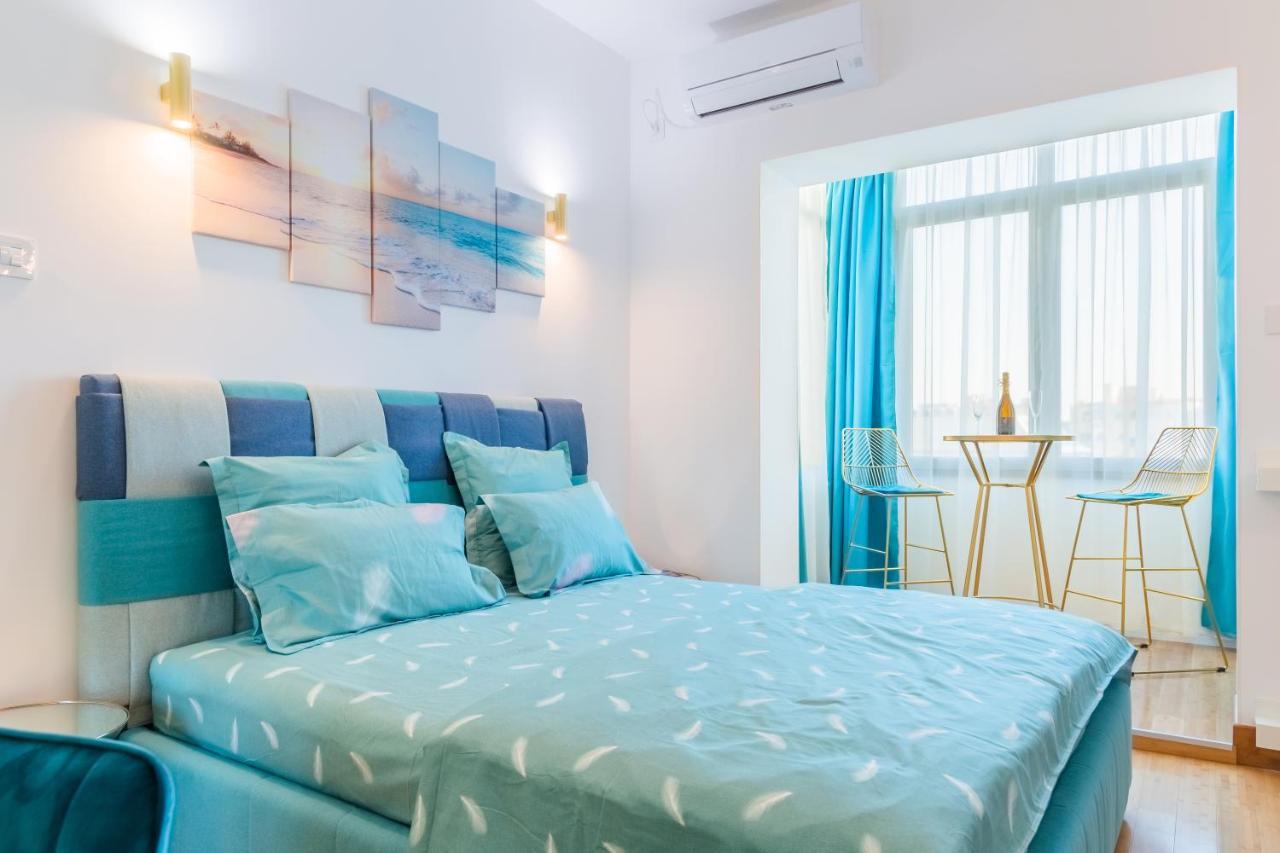 New Studio Carturesti - City Center Bucureşti Ngoại thất bức ảnh